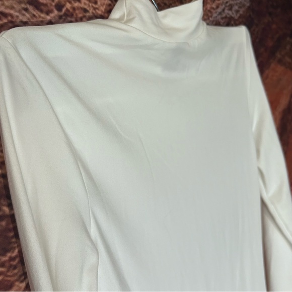 Street Graffiti long-sleeved turtleneck Body-con Dress - Picture 4 of 8